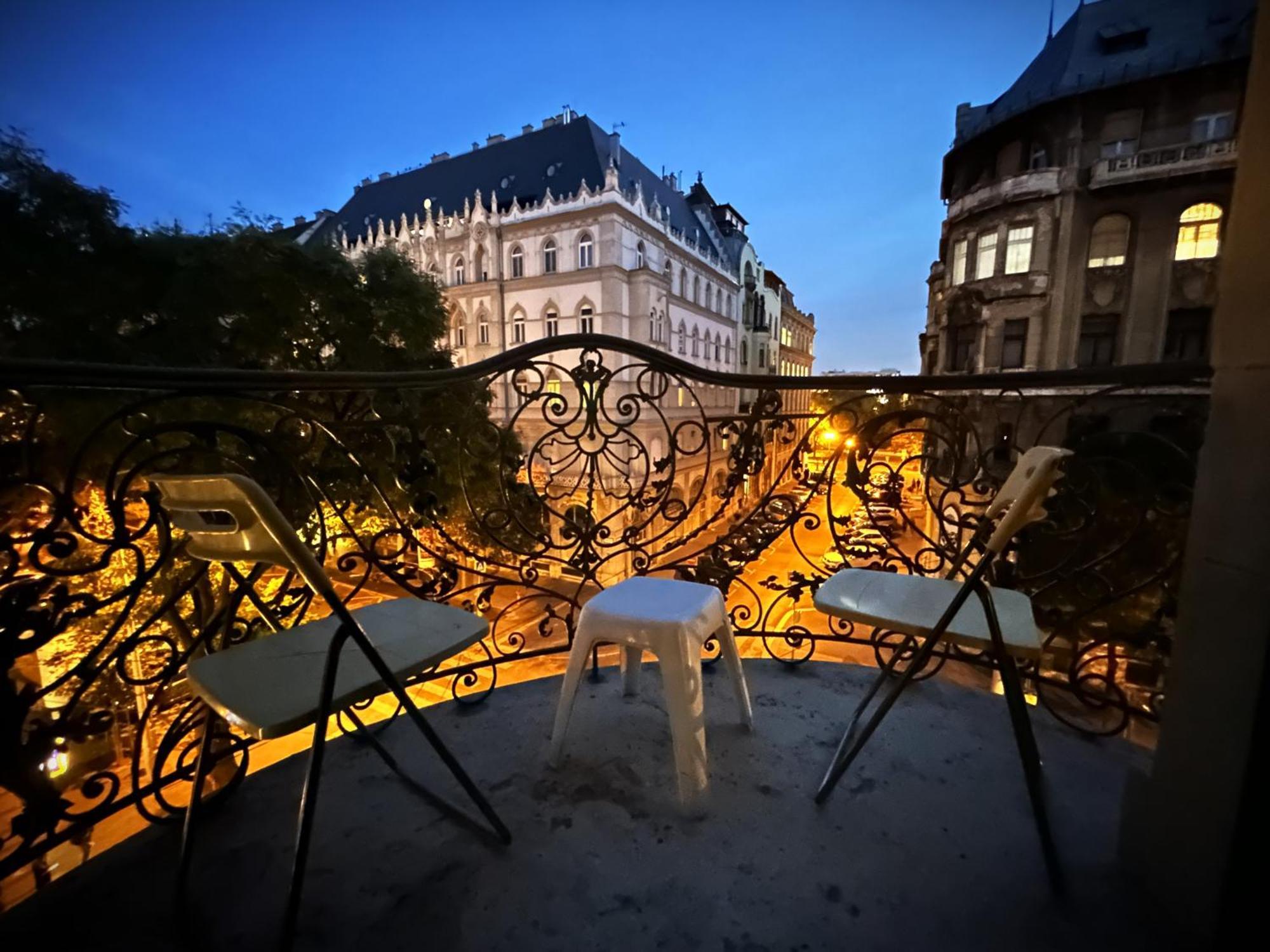 Chain Bridge Apartment Budapest Eksteriør bilde